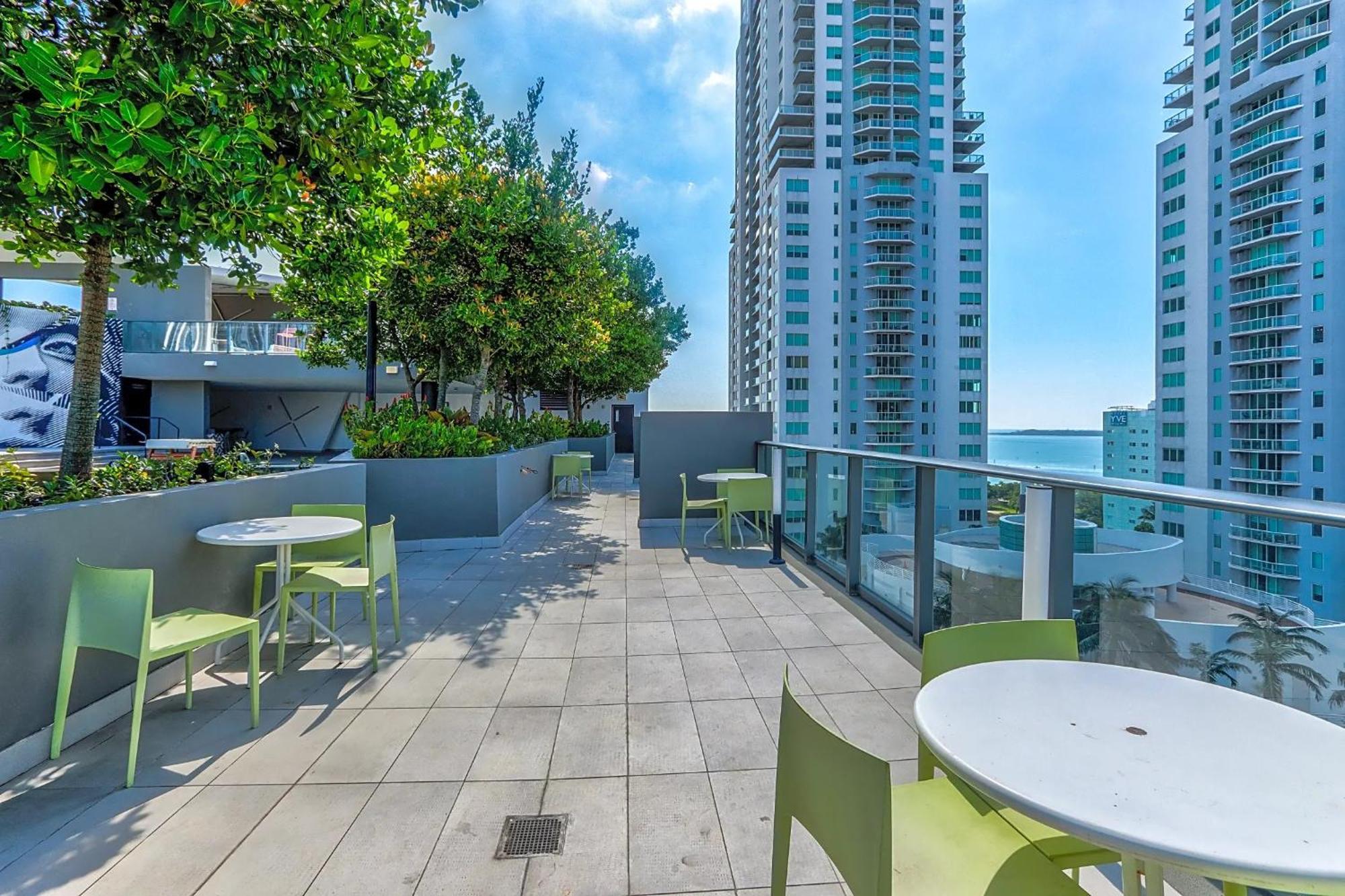 Dt Miami Apartment Bagian luar foto